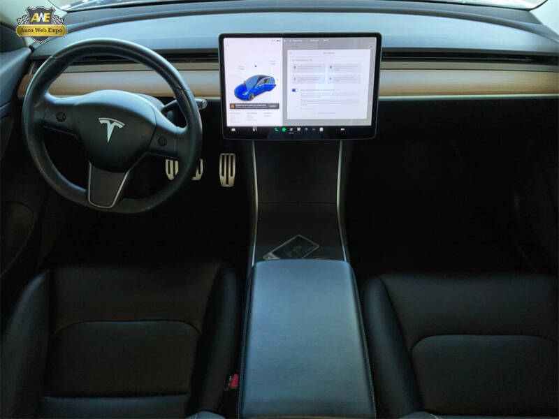 2018 Tesla Model 3 Mid Range