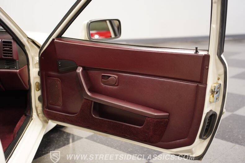 1985 Porsche 944