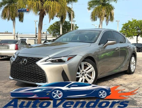 2023 Lexus IS 300