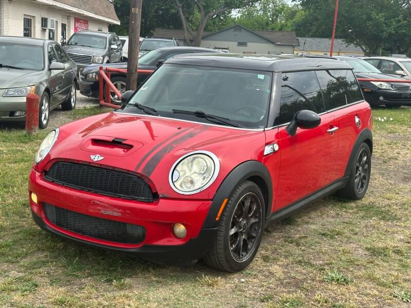 2010 MINI Cooper Clubman for sale at Texas Select Autos LLC in Mckinney TX