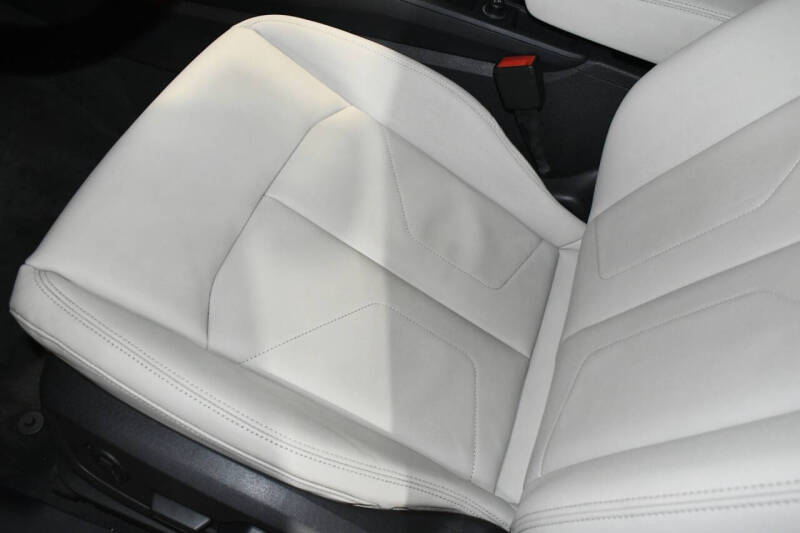 2021 Audi Q3 quattro S line Prem Plus 45 TFSI