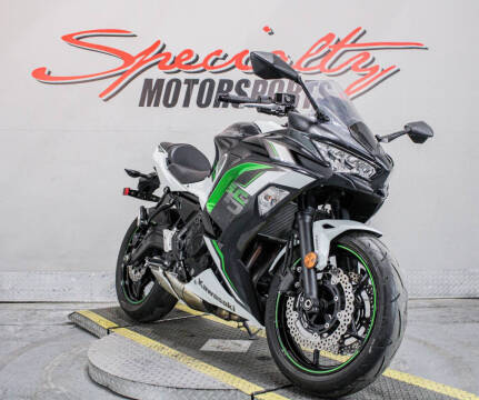 2022 Kawasaki Ninja 650 ABS