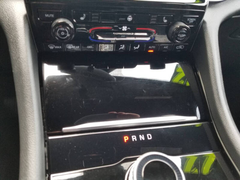 2022 Jeep Grand Cherokee L Altitude