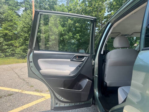 2017 Subaru Forester 2.5i