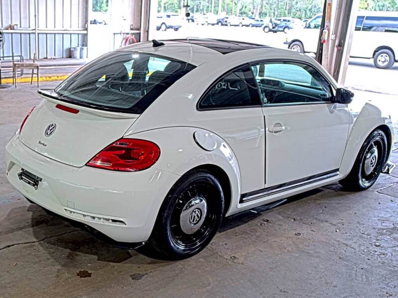 2013 Volkswagen Beetle