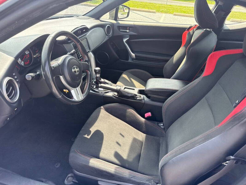 2016 Scion FR-S