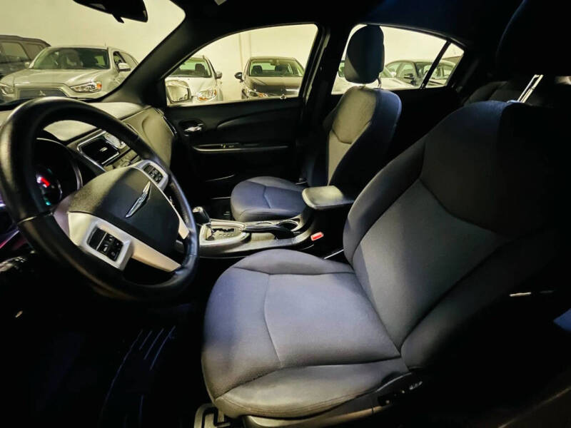 2014 Chrysler 200 Touring