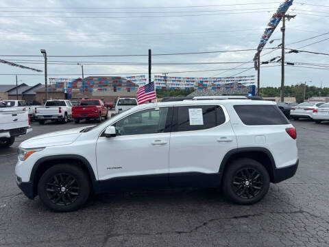 2017 GMC Acadia SLT-1