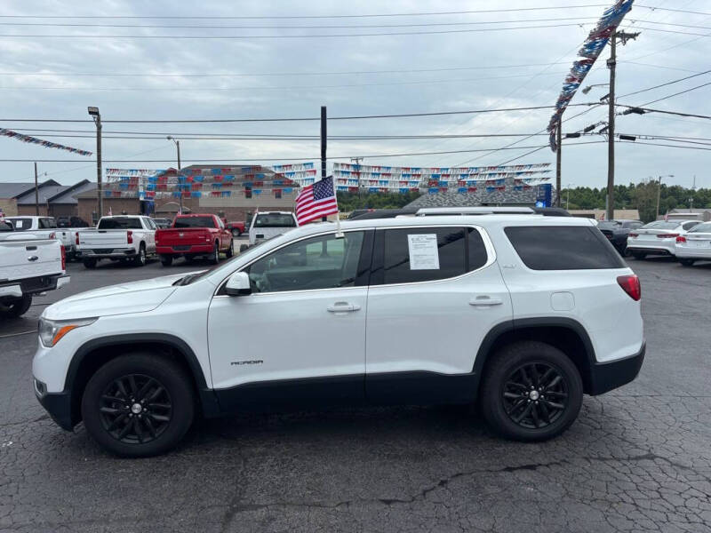 2017 GMC Acadia SLT-1