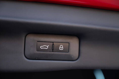 2025 Ferrari Purosangue