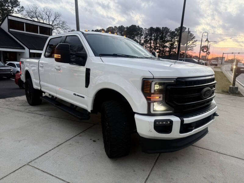 2020 Ford F-350 Super Duty Lariat's photo
