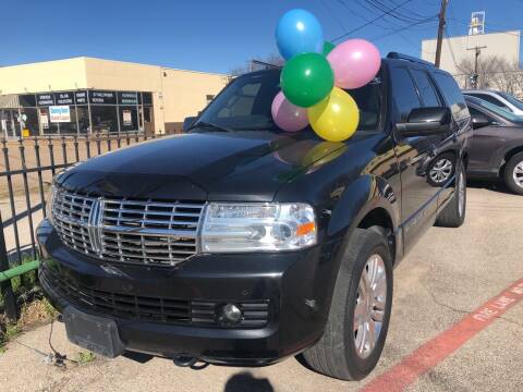 2014 Lincoln Navigator L for sale at Auto Access in Irving TX