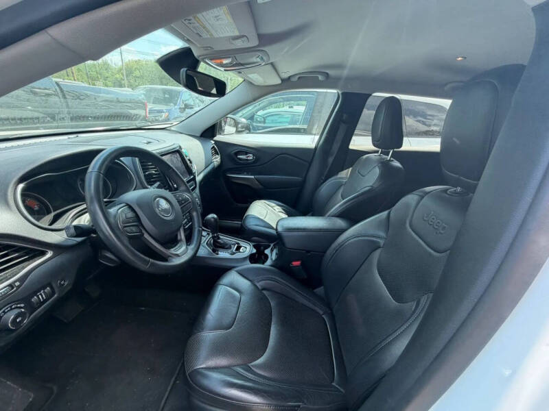 2019 Jeep Cherokee Limited