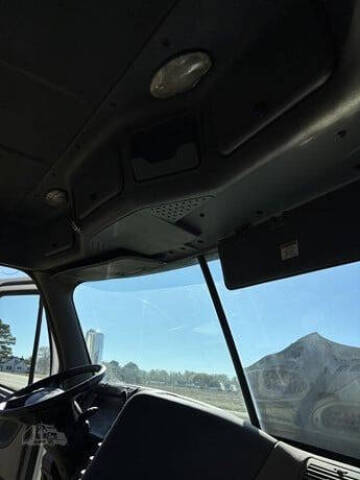 2012 Freightliner Cascadia