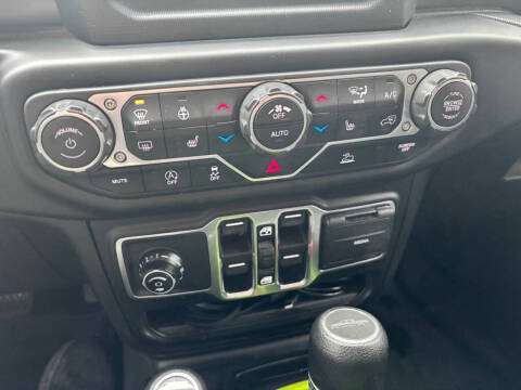 2021 Jeep Gladiator Sport