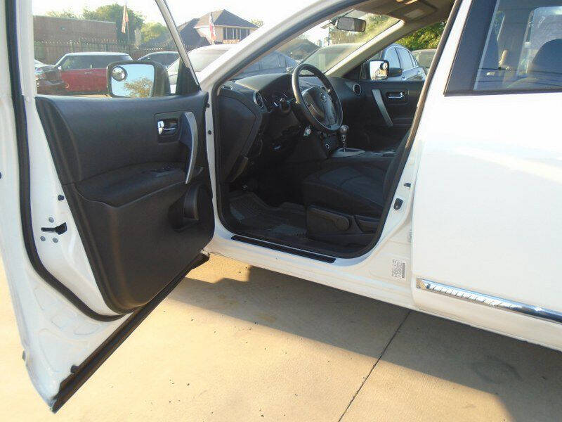 2013 Nissan Rogue S