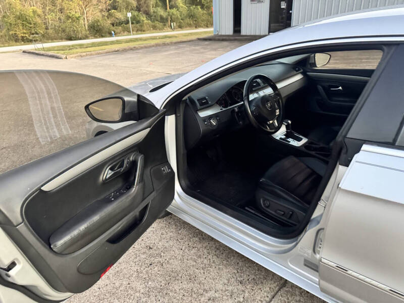 2010 Volkswagen CC Sport