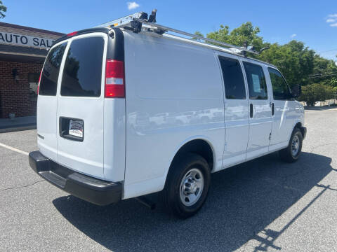 2017 Chevrolet Express 2500