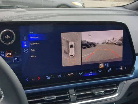 2026 Chevrolet Equinox EV LT 2