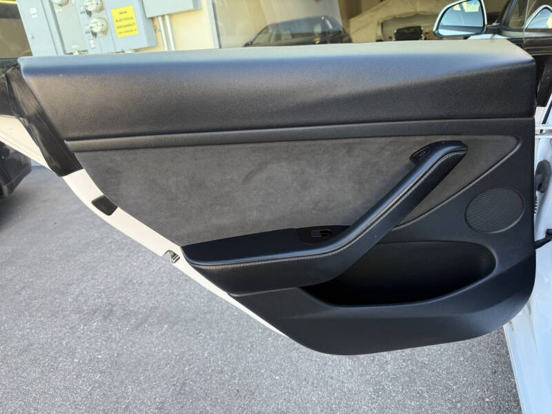 2023 Tesla Model 3 Long Range