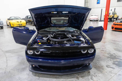 2017 Dodge Challenger 392 HEMI Scat Pack Shaker