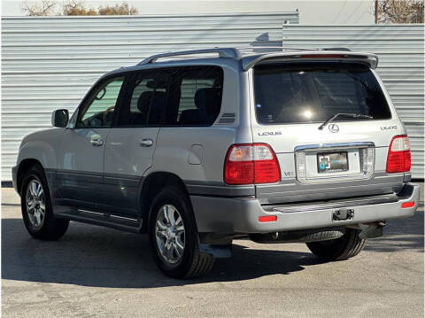 2005 Lexus LX 470