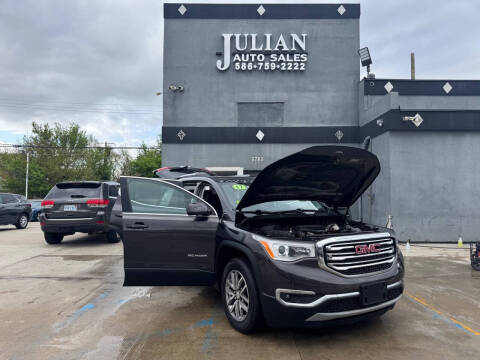 2017 GMC Acadia SLE-2