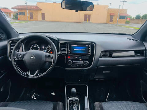 2018 Mitsubishi Outlander