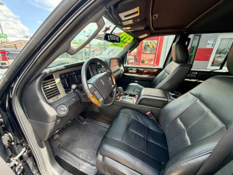 2013 Lincoln Navigator L