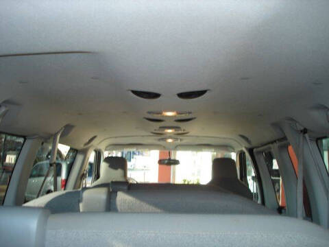 2013 Ford E-Series E-350 SD XLT