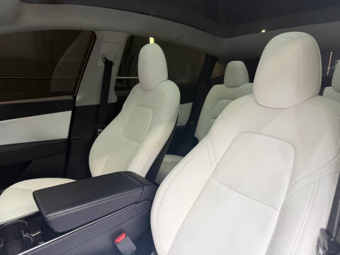 2020 Tesla Model Y Performance