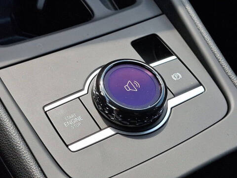 2025 Volkswagen Tiguan SE 4Motion