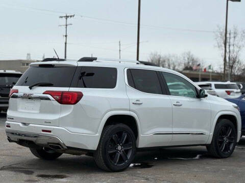 2017 GMC Acadia Denali