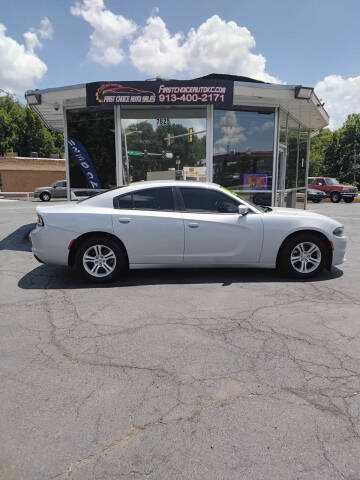 2021 Dodge Charger SXT Photo