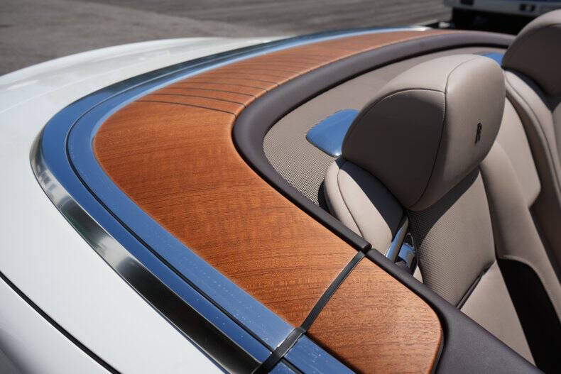 2017 Rolls-Royce Dawn