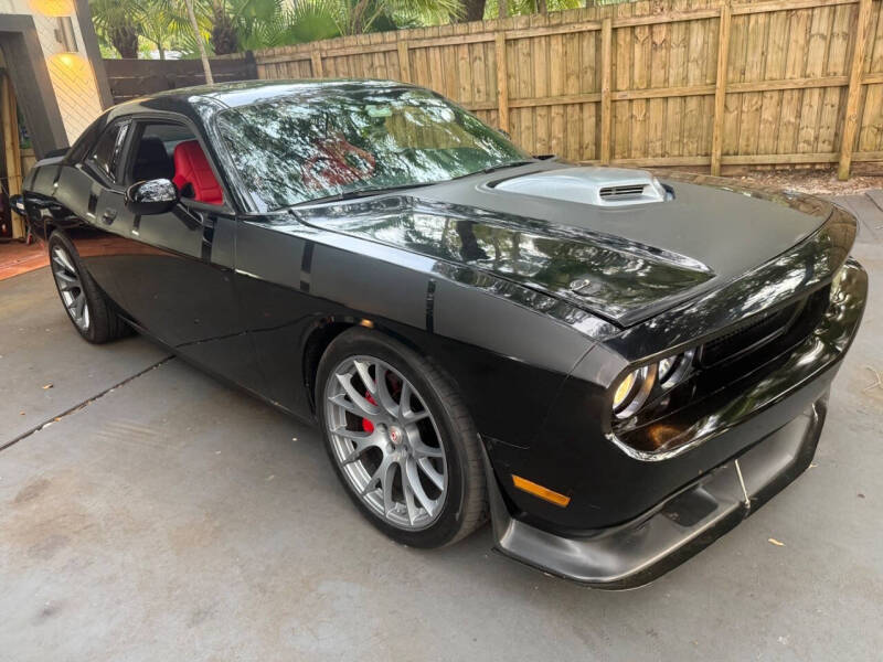 2013 Dodge Challenger SRT8 392