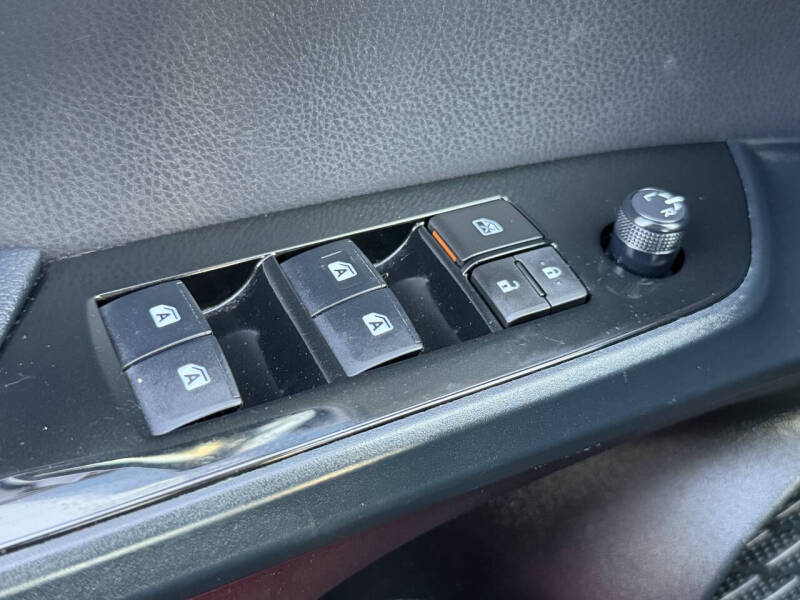 2017 Toyota Prius Four Touring