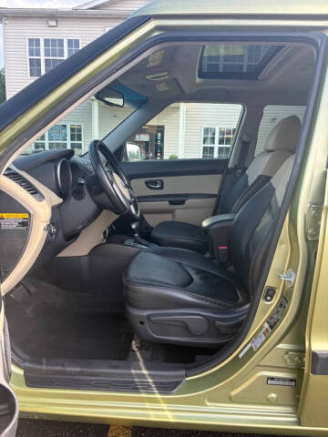2013 Kia Soul +