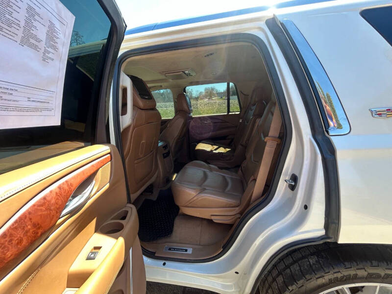 2015 Cadillac Escalade Platinum