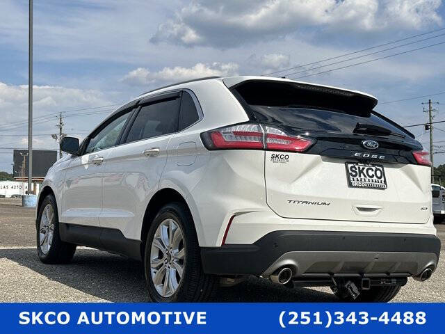 2023 Ford Edge Titanium