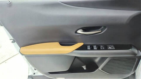 2023 Lexus UX 250h Premium