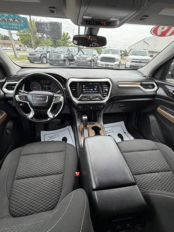 2019 GMC Acadia SLE-2