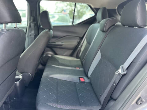 2019 Nissan Kicks SV