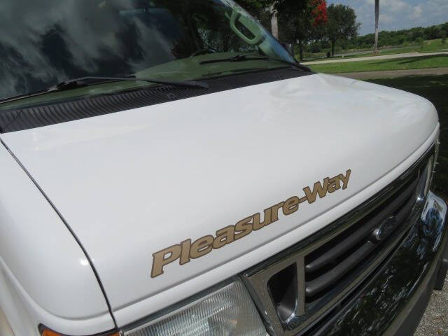 2006 Ford E-Series E-350 SD