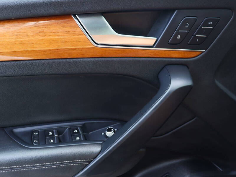 2022 Audi Q5 quattro S line Prem Plus 45 TFSI