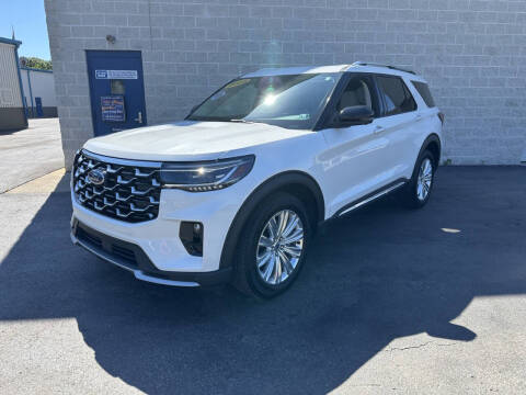 2025 Ford Explorer Platinum