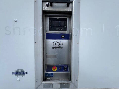 2018 Freightliner M2 106