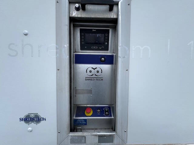 2018 Freightliner M2 106