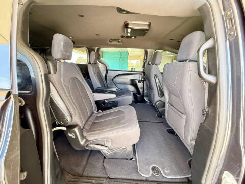 2019 Chrysler Pacifica Touring Plus