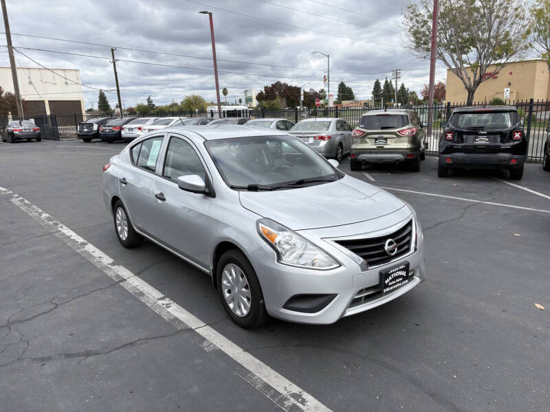 2017 Nissan Versa 1.6 S